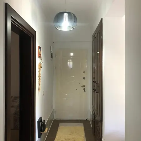 A Cozy Flat 200 M To The Beach With A Mountain View Apartamento