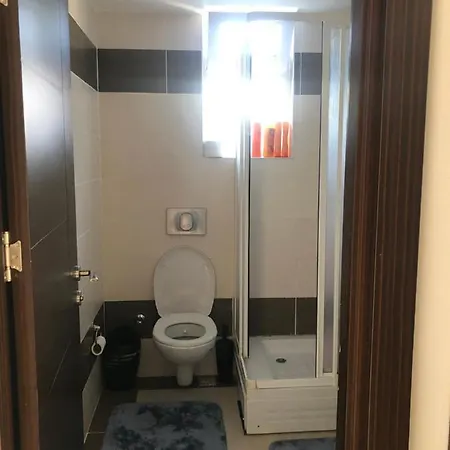 A Cozy Flat 200 M To The Beach With A Mountain View Apartamento